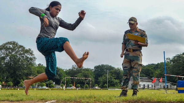 অগ্নিবীরে আবেদন করতে গেলে দিতে হবে মুচলেকা!