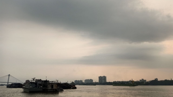 ভারী বর্ষণের সম্ভাবনা নেই