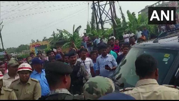 পুলিশ লিখিত প্রতিশ্রুতি দাবি করেছিল