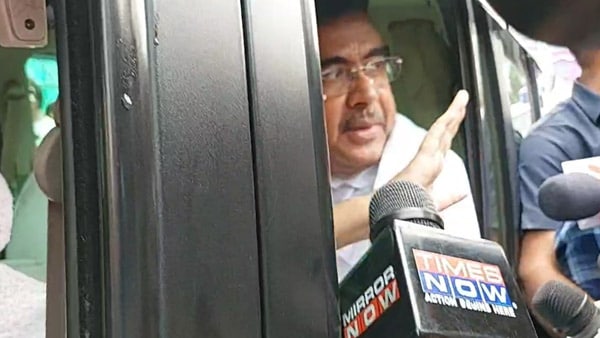 দু কোটি বেকার নিয়ে অভিযান