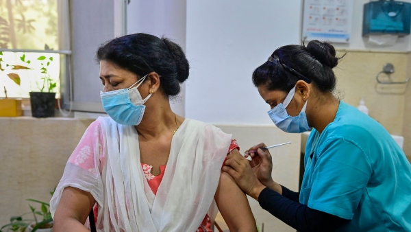 ভারতে ওমিক্রন নির্দিষ্ট ভ্যাকসিন