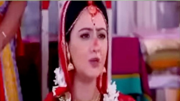 প্রথম দশে কোন মেগা