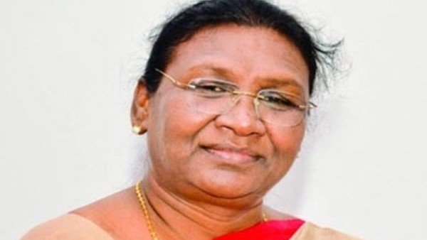 দ্রৌপদী মুর্মুকে সমর্থনে রাজি উদ্ধব