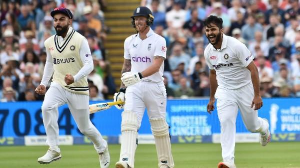 ENG vs IND: একাই লড়ছেন বেয়ারস্টো, তৃতীয় দিনও দাপট বৃষ্টির, নির্ধারিত সময়ের আগেই ডেকে নেওয়া হল লঞ্চ ENG vs IND: একাই লড়ছেন বেয়ারস্টো, তৃতীয় দিনও দাপট বৃষ্টির, নির্ধারিত সময়ের আগেই ডেকে নেওয়া হল লঞ্চ