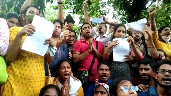 টেট উত্তীর্ণদের আর্জি খারিজ পর্ষদের
