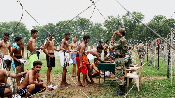 ২৮০০ টি শূন্যপদের জন্যে এই নিয়োগ করা হবে