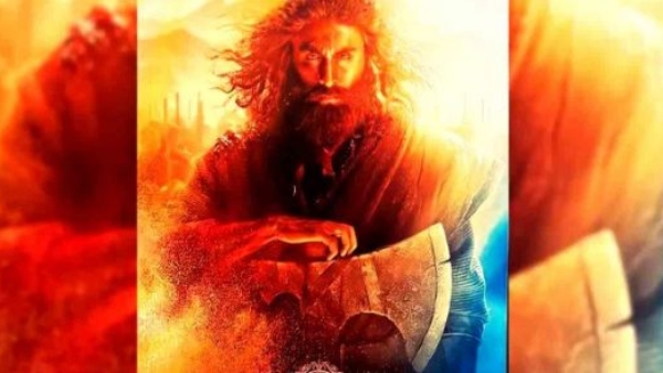 দুর্বল গল্পের প্লট–মনোটনি দৃশ্য, কামব্যাক করেও ‘শামশেরা’তে মন জয় করতে ব্যর্থ রণবীর কাপুর দুর্বল গল্পের প্লট–মনোটনি দৃশ্য, কামব্যাক করেও ‘শামশেরা’তে মন জয় করতে ব্যর্থ রণবীর কাপুর