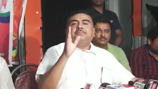 পুলিশকে পাকিস্তান বলে দিলেন চরম হুঁশিয়ারি পুলিশকে পাকিস্তান বলে দিলেন চরম হুঁশিয়ারি