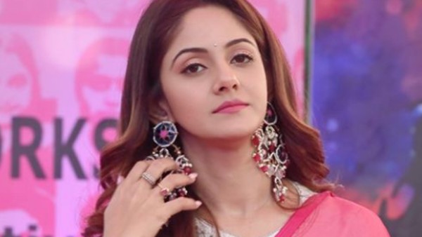 এমন কী ম্যাজিক দেখালেন তৃণা, যার জন্য নেট নাগরিকরা বুঁদ হয়ে তা দেখছেন! এমন কী ম্যাজিক দেখালেন তৃণা, যার জন্য নেট নাগরিকরা বুঁদ হয়ে তা দেখছেন!
