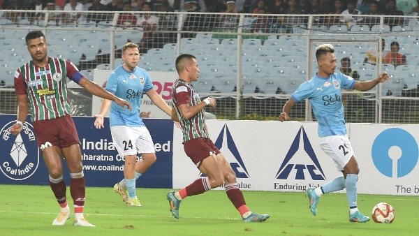 ভারতীয় নৌ-বাহিনীর বিরুদ্ধে ম্যাচের জন্য অফলাইনে টিকিট বিক্রি: