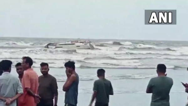 নৌকার সূত্র সন্ধানে পুলিশ