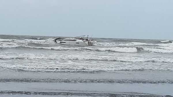 অনুমতি নেওয়া হয়নি উপকূলরক্ষী বাহিনীর
