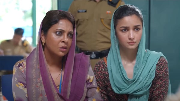 ইতালি থেকে দেশে ফিরেছেন