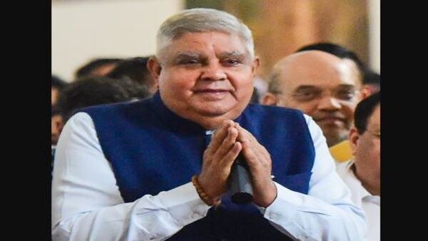 বিপুল জয়ে প্রতিষ্ঠিত এনডিএ আধিপত্য