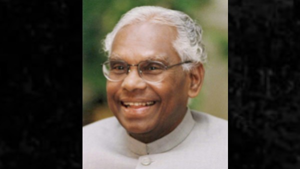 সর্বকালীন রেকর্ড কে আর নারায়ণনের