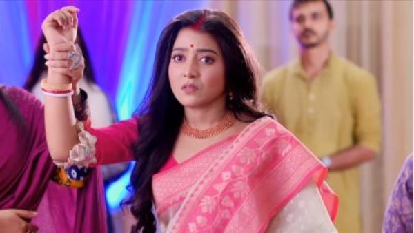 এক নজরে দেখে নিন সেরা ১০-এর তালিকা: