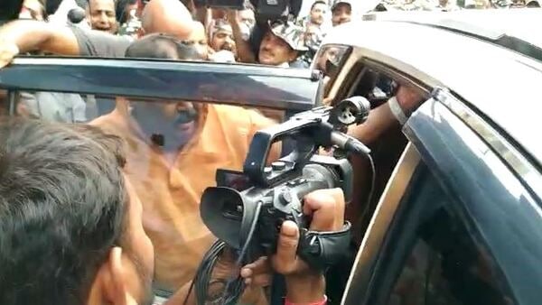 গরু পাচার মামলায় বারে বারে তলব