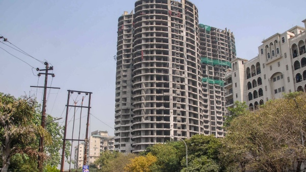 ২০০০-র মাঝমাঝি চালু হয় আবাসন প্রকল্প