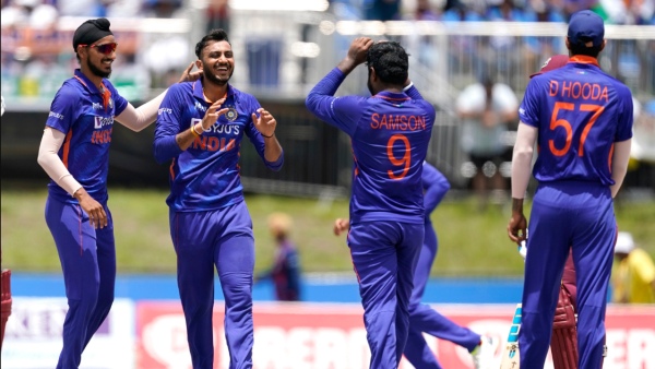 কথা বলতে গিয়েছিলেন অর্শদীপ, মিষ্টি মুখে ফিরিয়ে দিয়েছিলেন পাকিস্তানের কিংবদন্তি পেসার কথা বলতে গিয়েছিলেন অর্শদীপ, মিষ্টি মুখে ফিরিয়ে দিয়েছিলেন পাকিস্তানের কিংবদন্তি পেসার