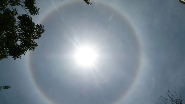 মঙ্গল গ্রহের আকাশে পৃথিবীর মতো দৃশ্য