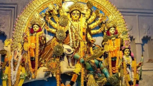 দুর্গাপুজোর অর্থনীতিতে বেড়েছে রাজ্যের জিডিপির হার