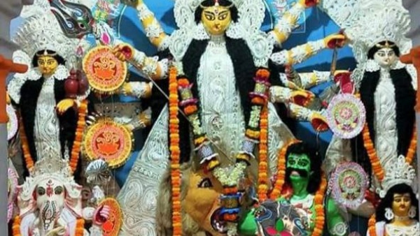 পুজোর ছুটি বাতিল করা হয়েছে
