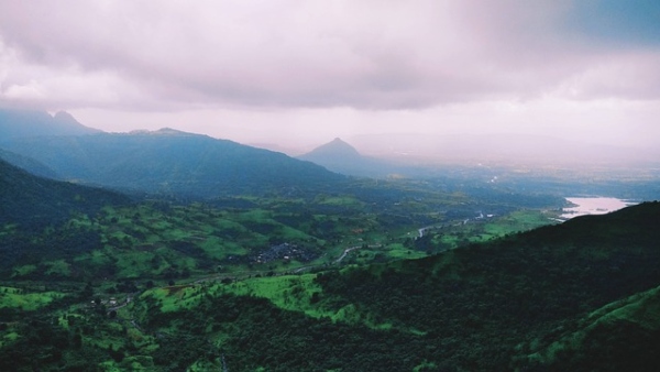 লোনাভলা