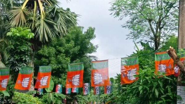 বিজেপির বিরুদ্ধে ক্ষমতা অপব্যবহারের অভিযোগ