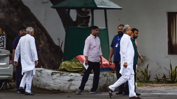কংগ্রেস ছাড়া বিরোধী ঐক্য গড়া সম্ভব নয়