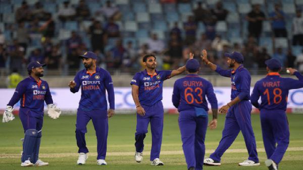 ভুবনেশ্বরের পাশে দাঁড়াতে হবে ভারতকে: