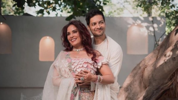 শুরু হয়ে গিয়েছে প্রি–ওয়েডিং সেরিমনি