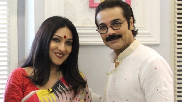 অবশেষে বিয়ের দিন ঘোষণা প্রসেনজিৎ–ঋতুপর্ণার অবশেষে বিয়ের দিন ঘোষণা প্রসেনজিৎ–ঋতুপর্ণার