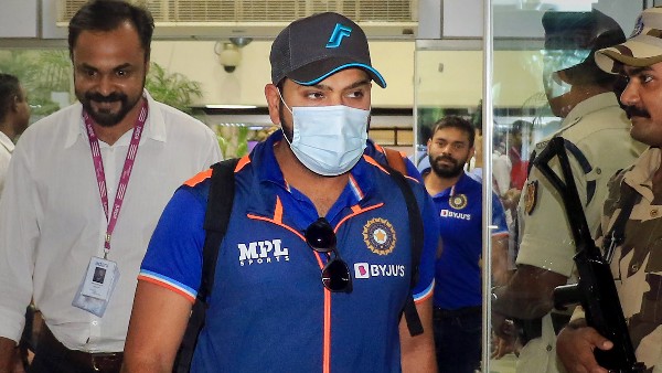 IND vs AUS: দ্বিতীয় টি-২০ ম্যাচ খেলতে গুয়াহাটি পৌঁছে গেল ভারতীয় দল, দেখুন ভিডিও IND vs AUS: দ্বিতীয় টি-২০ ম্যাচ খেলতে গুয়াহাটি পৌঁছে গেল ভারতীয় দল, দেখুন ভিডিও