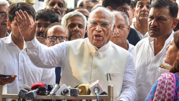 ২২ বছর পর ভোটেই ফায়সালা