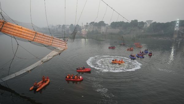 দুঃখ প্রকাশ মোদীর