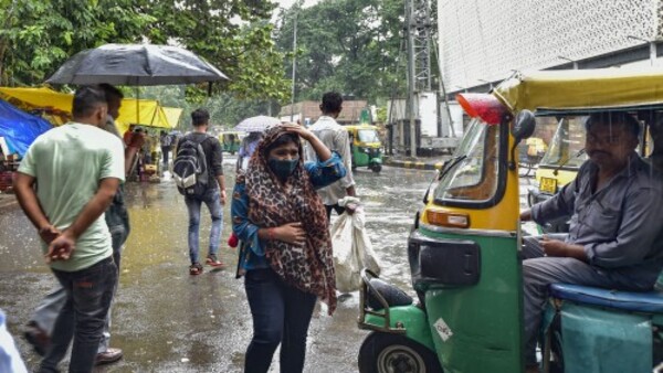 ঘূর্ণাবর্ত ও বর্ষা বিদায়