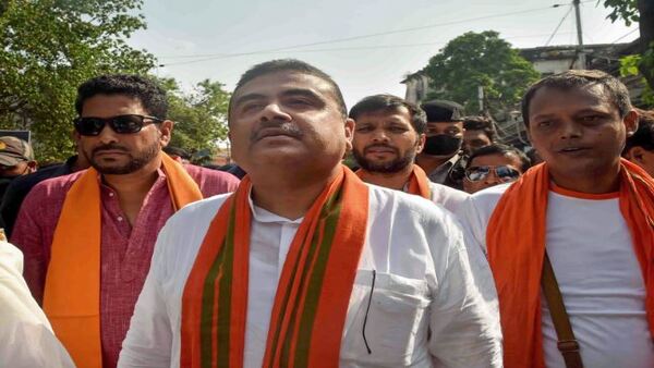 ক্ষতিপূরণ নিয়ে মুখ্যমন্ত্রীর বিরুদ্ধে বিভাজনের অভিযোগ
