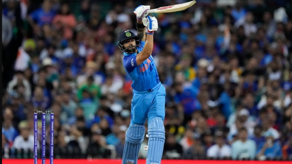ইতিহাসের সামনে বিরাট কোহলি: