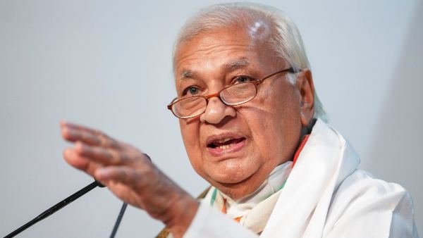 কী বললেন কেরলের রাজ্যপাল