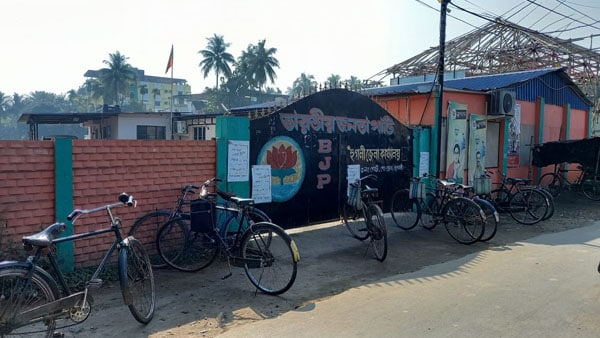 তৃণমূল বিধায়ককে জবাব বিজেপি সাংসদের
