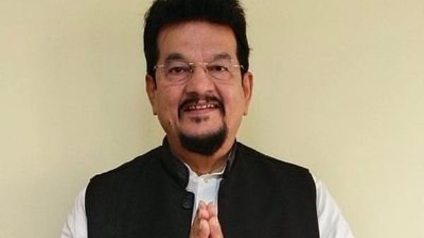 আচমকাই পদ খোলালেন তৃণমূল বিধায়ক, নিয়োগ দুর্নীতির মাঝে কেন এমন সিদ্ধান্ত রাজ্যের আচমকাই পদ খোলালেন তৃণমূল বিধায়ক, নিয়োগ দুর্নীতির মাঝে কেন এমন সিদ্ধান্ত রাজ্যের