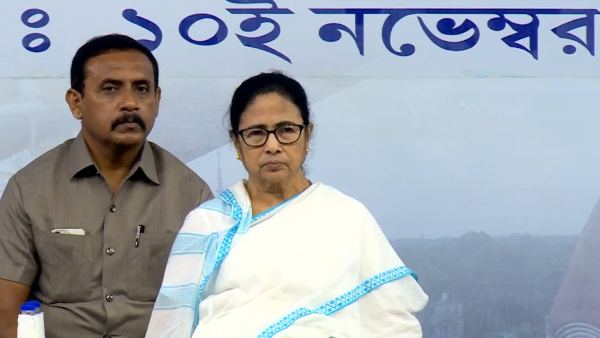 টাকা দিচ্ছে না কেন্দ্র