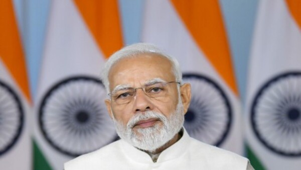 ১০০ দিনের কাজের টাকা নিয়ে অভিযোগ