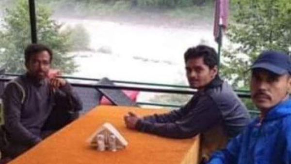 কারা জয় করলেন?