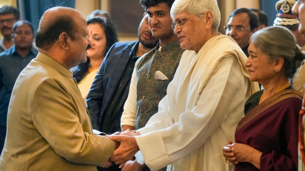 ধনখড়ের সঙ্গে নবান্নের সংঘাত ছিল চরমে