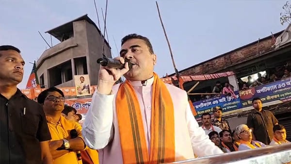 সুপ্রকাশ গিরিকে নিশানা শুভেন্দুর