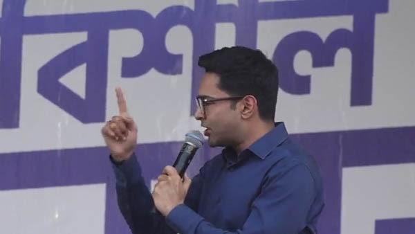 ১৫ দিন সময় দিলাম, কাঁথির মঞ্চে দাঁড়িয়ে শুভেন্দুকে চ্যালেঞ্জ ১৫ দিন সময় দিলাম, কাঁথির মঞ্চে দাঁড়িয়ে শুভেন্দুকে চ্যালেঞ্জ