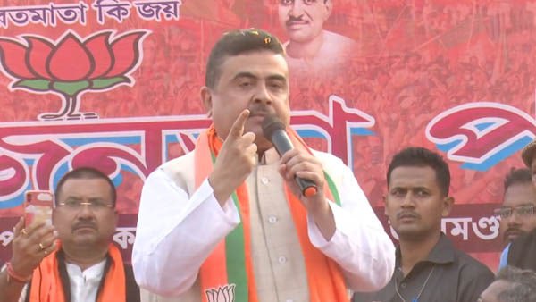 অভিষেককে নিশানা করে ফিনিশ করার বার্তা শুভেন্দু অধিকারীর অভিষেককে নিশানা করে ফিনিশ করার বার্তা শুভেন্দু অধিকারীর