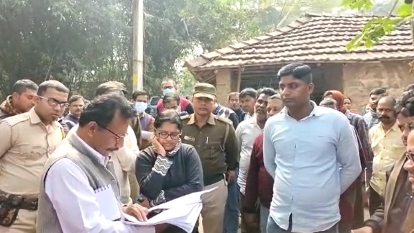 নন্দকুমারে আবাস যোজনার দুর্নীতির তদন্তে গিয়ে মুখ ফস্কে শুভেন্দুর নাম কেন্দ্রীয় প্রতিনিধিদের মুখে নন্দকুমারে আবাস যোজনার দুর্নীতির তদন্তে গিয়ে মুখ ফস্কে শুভেন্দুর নাম কেন্দ্রীয় প্রতিনিধিদের মুখে