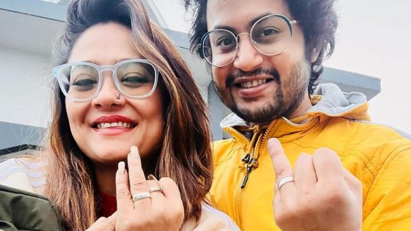 অভিনেত্রীকে শুভেচ্ছা জানালেন অনুগামীরা